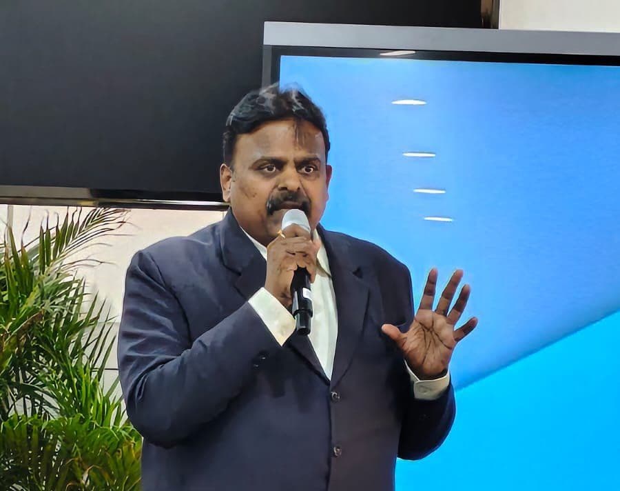 WhatsApp Image 2026-03-30 at 17.30.06 (1).jpeg